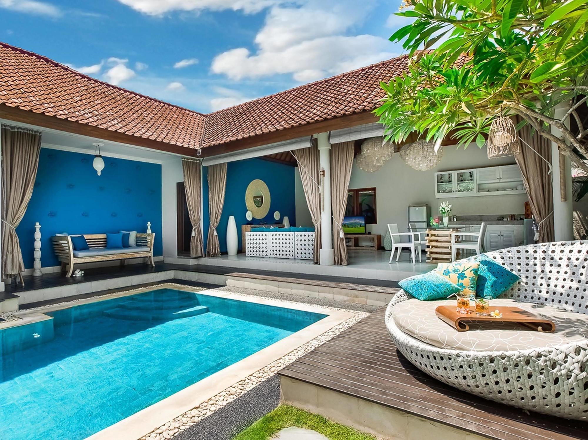 4S Villas At Seminyak Square Esterno foto