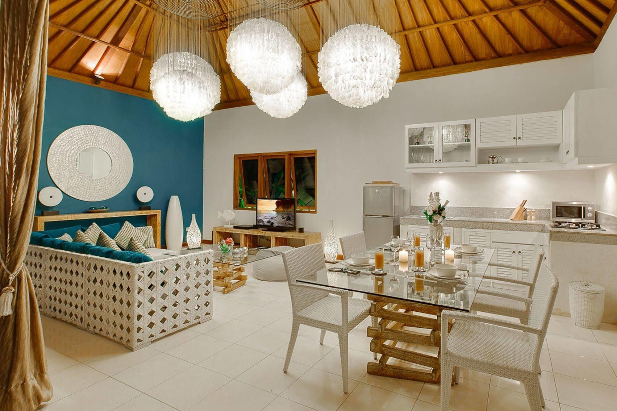 4S Villas At Seminyak Square Esterno foto